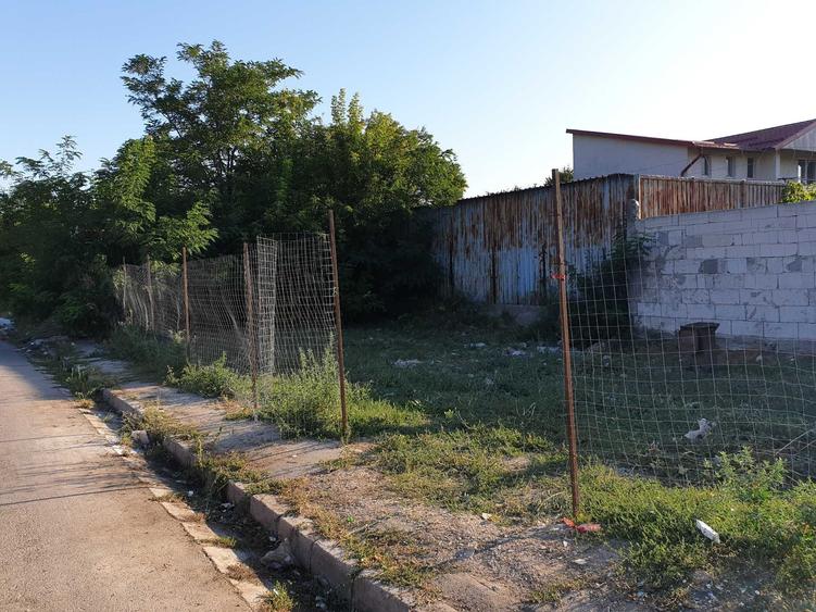 Spațiu comercial, în Tei