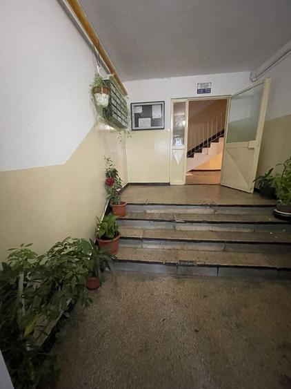 Apartament cu 2 camere decomandat în Brătianu