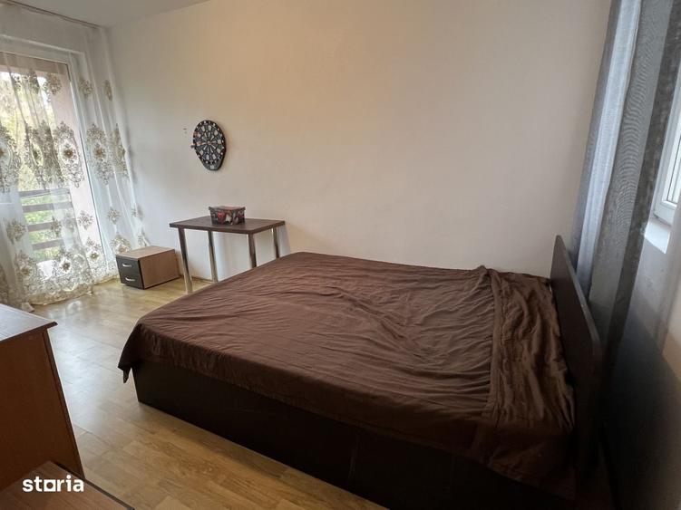 Casă cu 4 camere în Dobroești