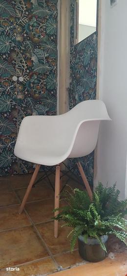 Apartament cu 2 camere decomandat în Drumul Taberei