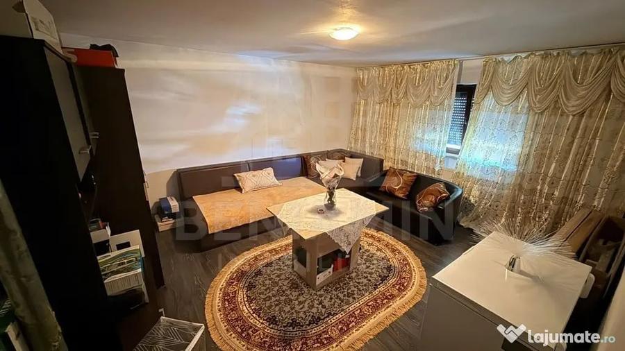 Casă cu 3 camere cu Teren 332 Mp în Popoveni