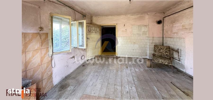 Casă cu 3 camere nedecomandat cu Teren 775 Mp în Vitrometan