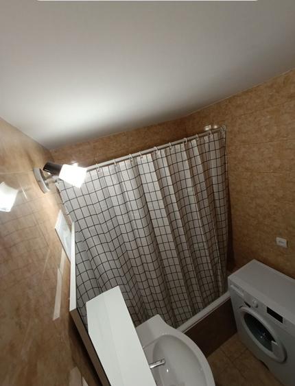 Garsonieră decomandată în Dosu Bricii