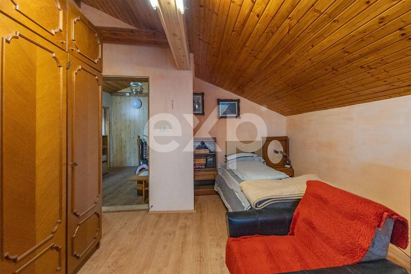 Casă individuală cu 3 camere cu Canalizare în Buziaș