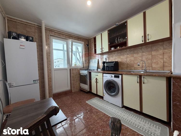 Apartament cu 3 camere de inchiriat in zona Giulesti - 12