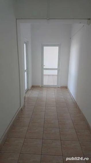 Spațiu comercial, de 100 mp, în Central