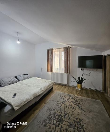Casă cu 4 camere decomandat cu Teren 40 Mp în Calea Clujului