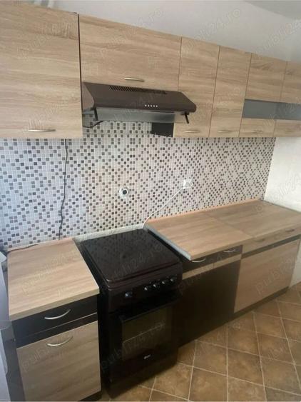 Apartament cu 2 camere semidecomandat, mobilat în Iancului