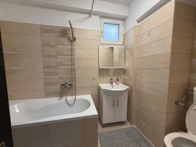 Apartament cu 2 camere decomandat, mobilat în Tineretului