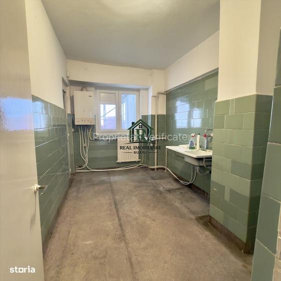 Apartament 3 camere zona CEC - Centru Buzau !