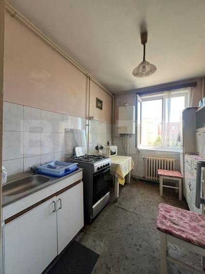 Apartament de vanzare, cu 3 camere, 56,30 mp, balcon,  Turda Micro 1 - 4