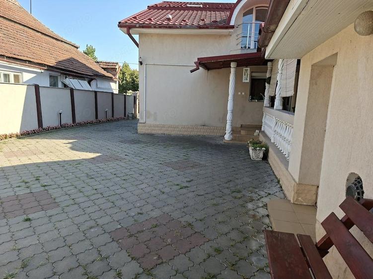 BRASADAS vinde casa individuala in zona SEMICENTRALA. - 8