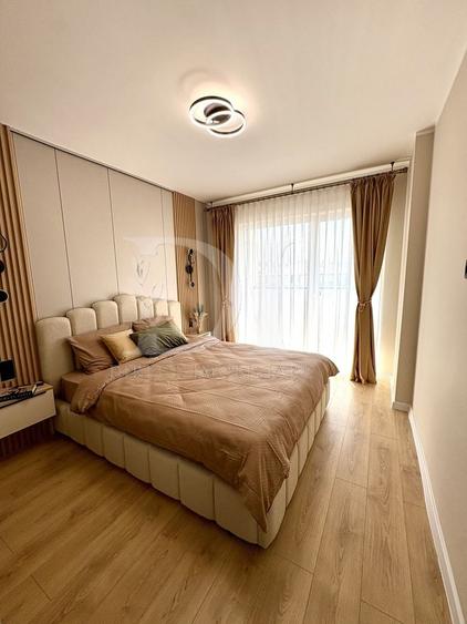 Apartament cu 3 camere semidecomandat, mobilat în Florești