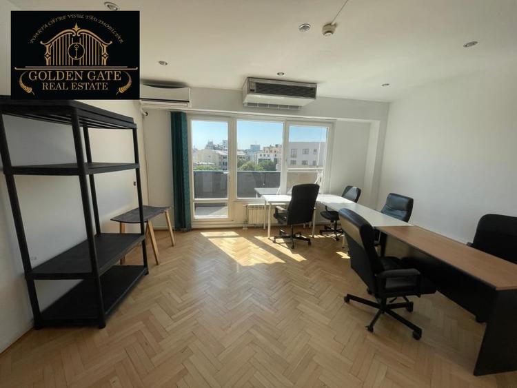 Apartament cu 4 camere decomandat în Universitate