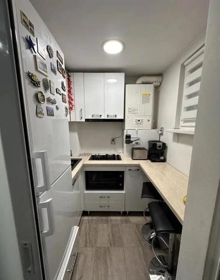 Apartament 2 camere, renovat complet, etaj 2 - Piata Doina - 4