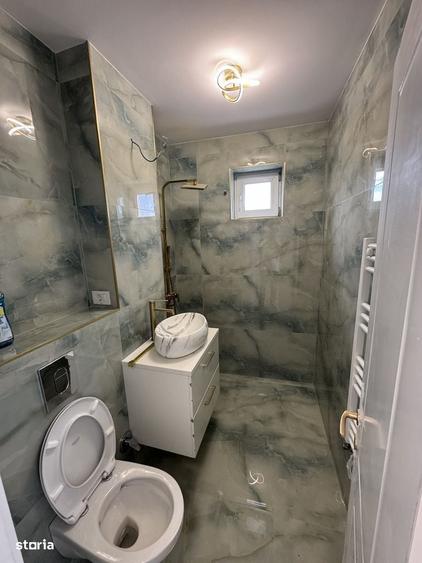 Apartament cu 4 camere decomandat în Exterior Vest