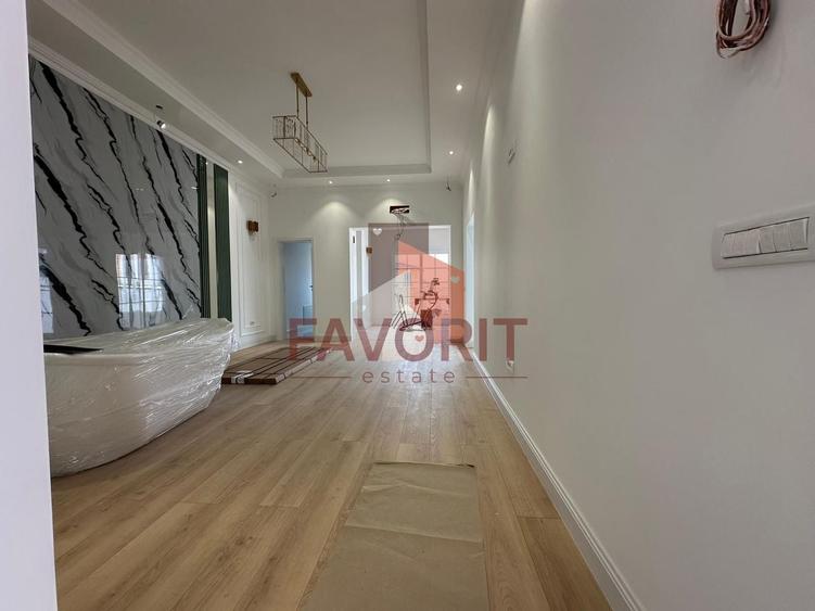 Duplex cu 4 camere cu Canalizare în Săcălaz