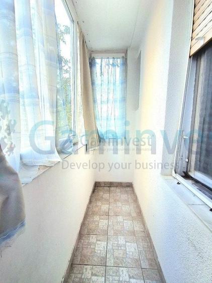 Apartament cu 4 camere decomandat, mobilat în Sânmartin