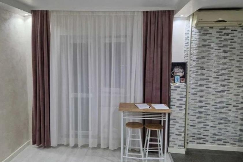 Garsonieră decomandată în Muncii