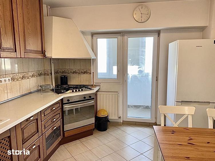 Apartament cu 2 camere decomandat în Centrul Istoric