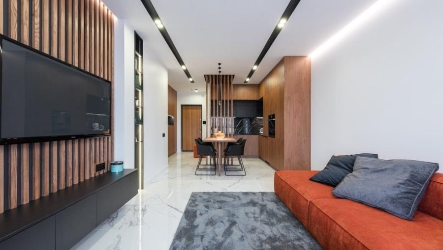 Apartament cu 3 camere semidecomandat în Berceni