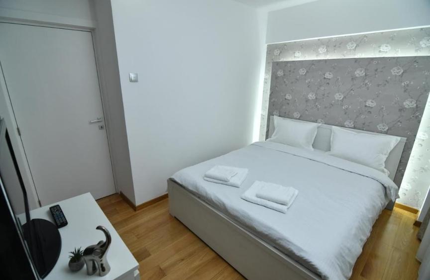 Apartament cu 3 camere decomandat în 13 Septembrie