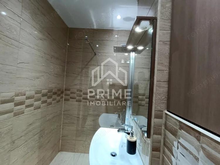 Apartament cu 3 camere semidecomandat în Ultracentral