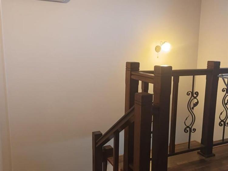 Casă individuală cu 5 camere cu Teren 520 Mp în Nord