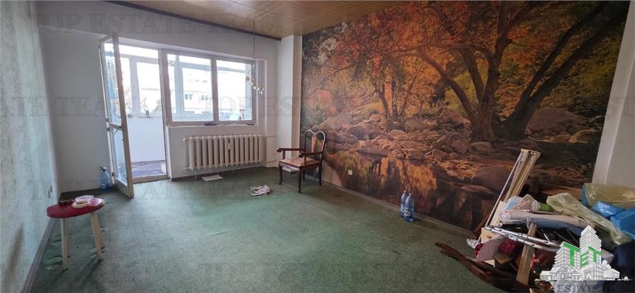 Apartament cu 3 camere decomandat în Kiseleff