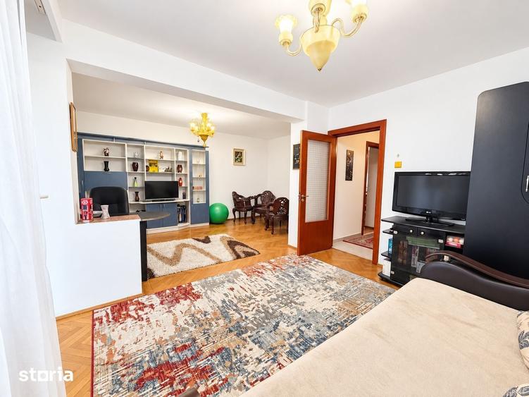 Apartament cu 2 camere decomandat în Ultracentral