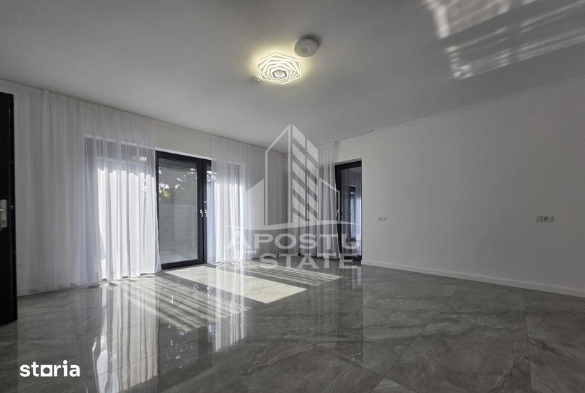 Casă cu 5 camere cu Teren 628 Mp în Șagului