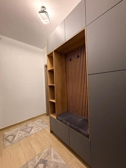 Apartament cu 2 camere decomandat, mobilat în Buziașului
