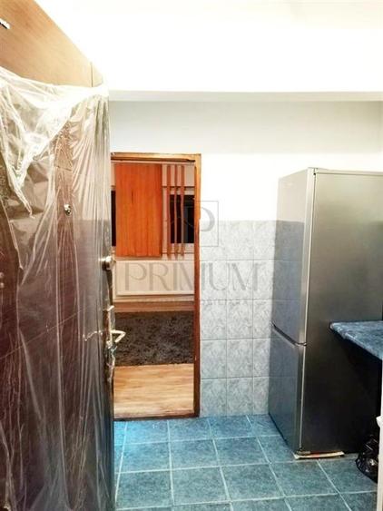 Garsonieră semidecomandată, mobilată în Complex Studențesc