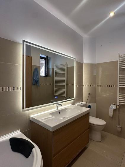 Apartament cu 3 camere decomandat, mobilat în Dristor