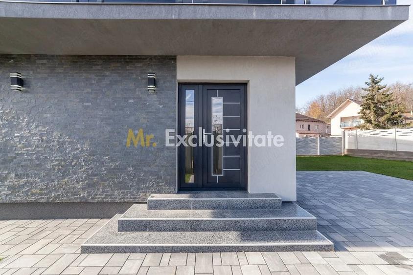 Casă cu Teren 330 Mp în Argeșelu