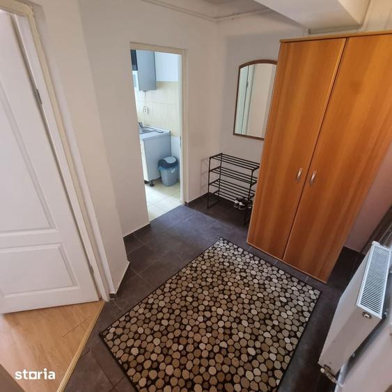 Garsonieră decomandată în Zorilor