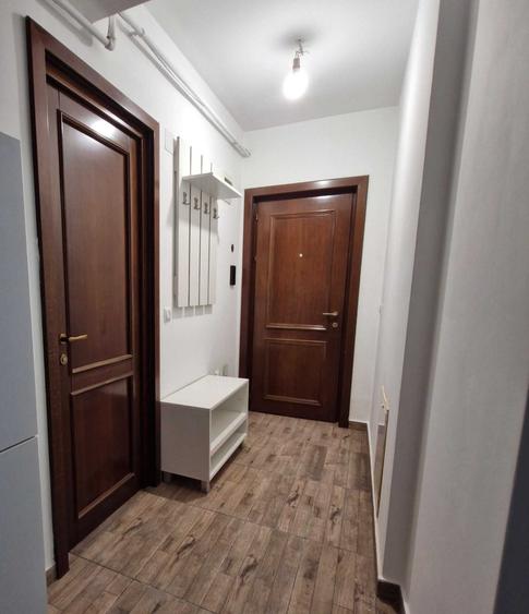 Garsonieră decomandată în Nicolina
