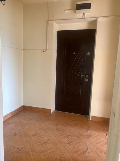 Garsonieră semidecomandată în Rahova