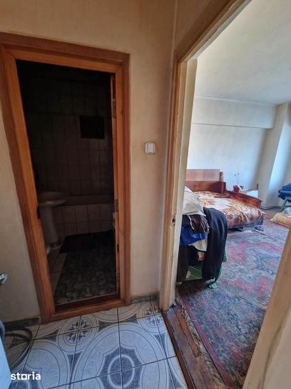 De vanzare apartament cu 4 camere, ultracentral, pret 75.000 euro - 6