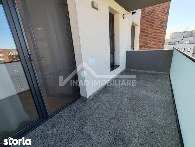 Apartament cu 2 camere, mobilat în Între Lacuri
