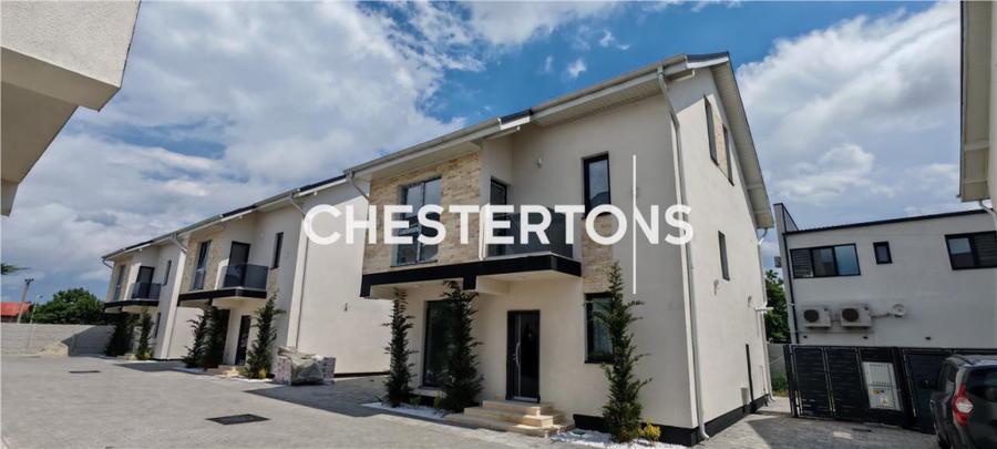 Apartament cu 4 camere decomandat în Central