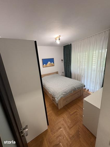 Apartament cu 3 camere decomandat în Valea Cetății