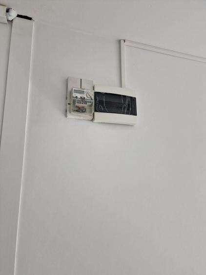Casă individuală cu 5 camere cu Canalizare în Eroii Revoluției