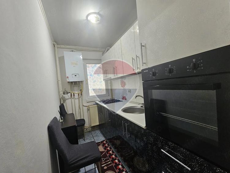 Apartament cu 2 camere nedecomandat în Central