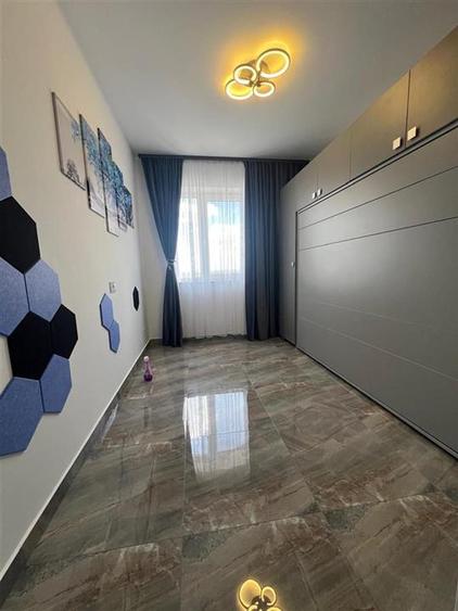 Apartament cu 3 camere nedecomandat în Iosia