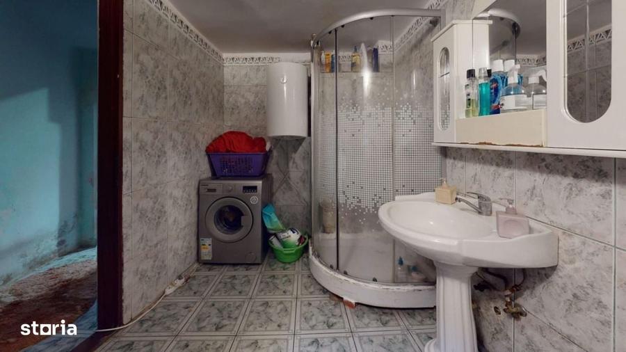 Apartament cu 3 camere în Armeneasca