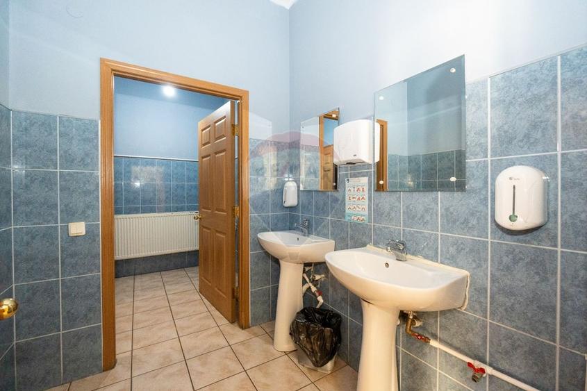 Spațiu comercial, de 350 mp, în Găvana