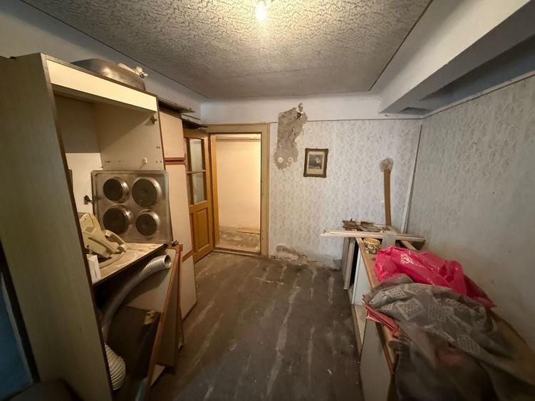 Apartament cu 3 camere în Bârzești