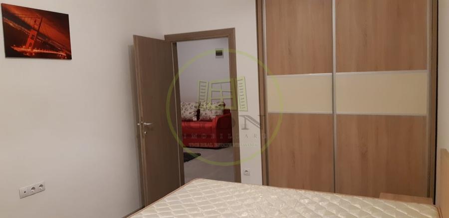 Apartament cu 2 camere semidecomandat, mobilat în Mihai Viteazul