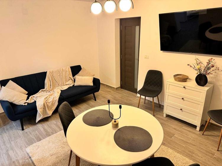 Apartament cu 2 camere semidecomandat în Mahmudia